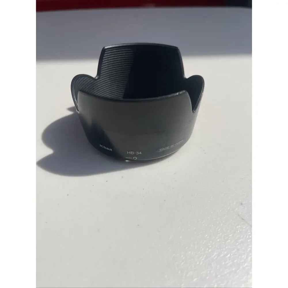 Genuine NIKON HB-34 LENS HOOD SHADE Fits NIKON AF-S DX 55-200MM F4-5.6G ED